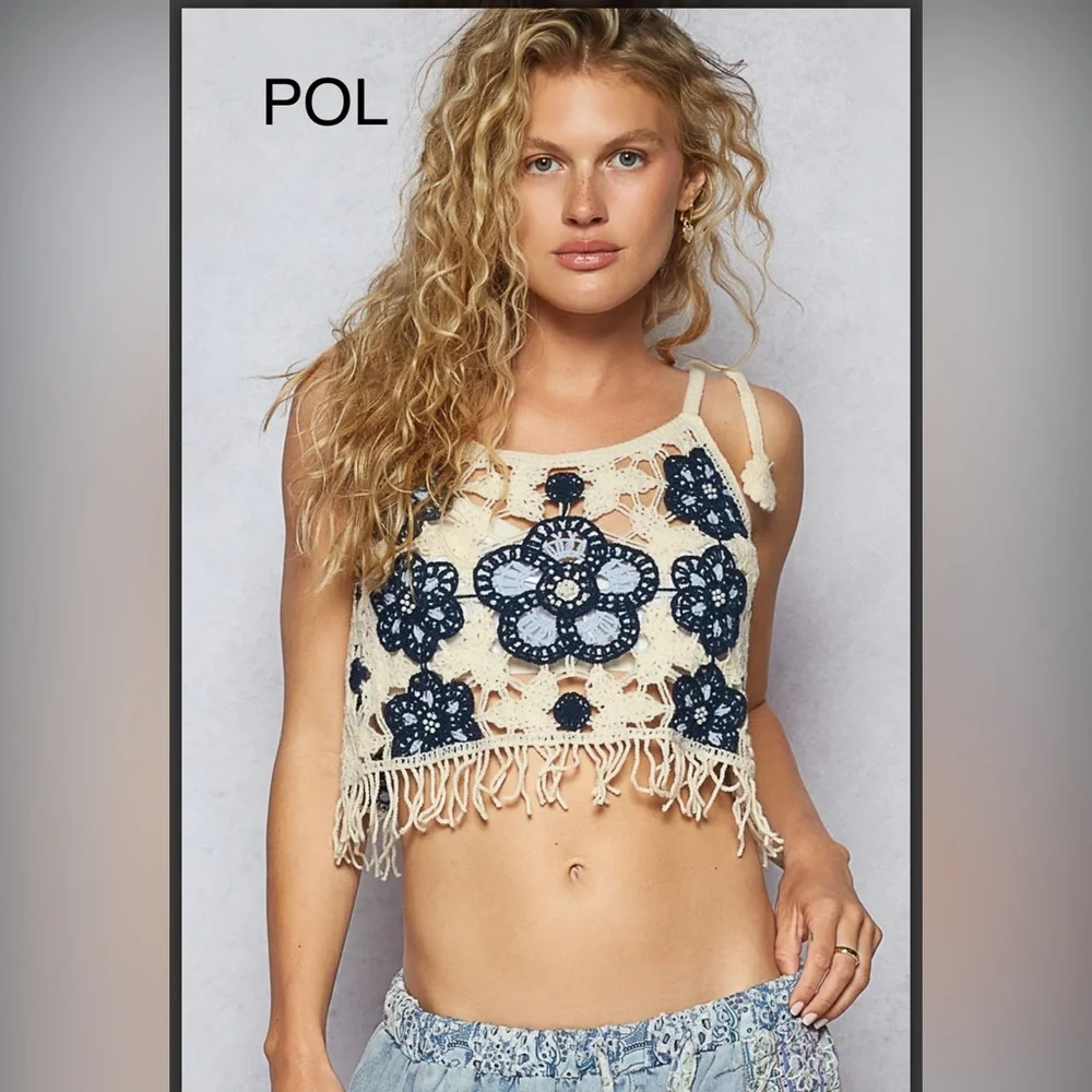 BP214-5💙POL perfect Crochet top in navy+tan w/amazing details 4 festival fun! - Picture 5 of 6
